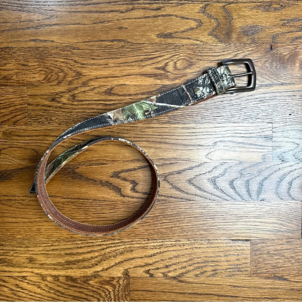 NOCANA Boys Genuine Leather Camouflage Real Tree Hunting Adventure Belt Size 26